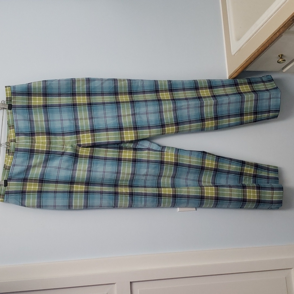 JONES NEW YORK COUNTRY🍀Vintage Crop Pants Flat Front Size 14 Blue Plaid.